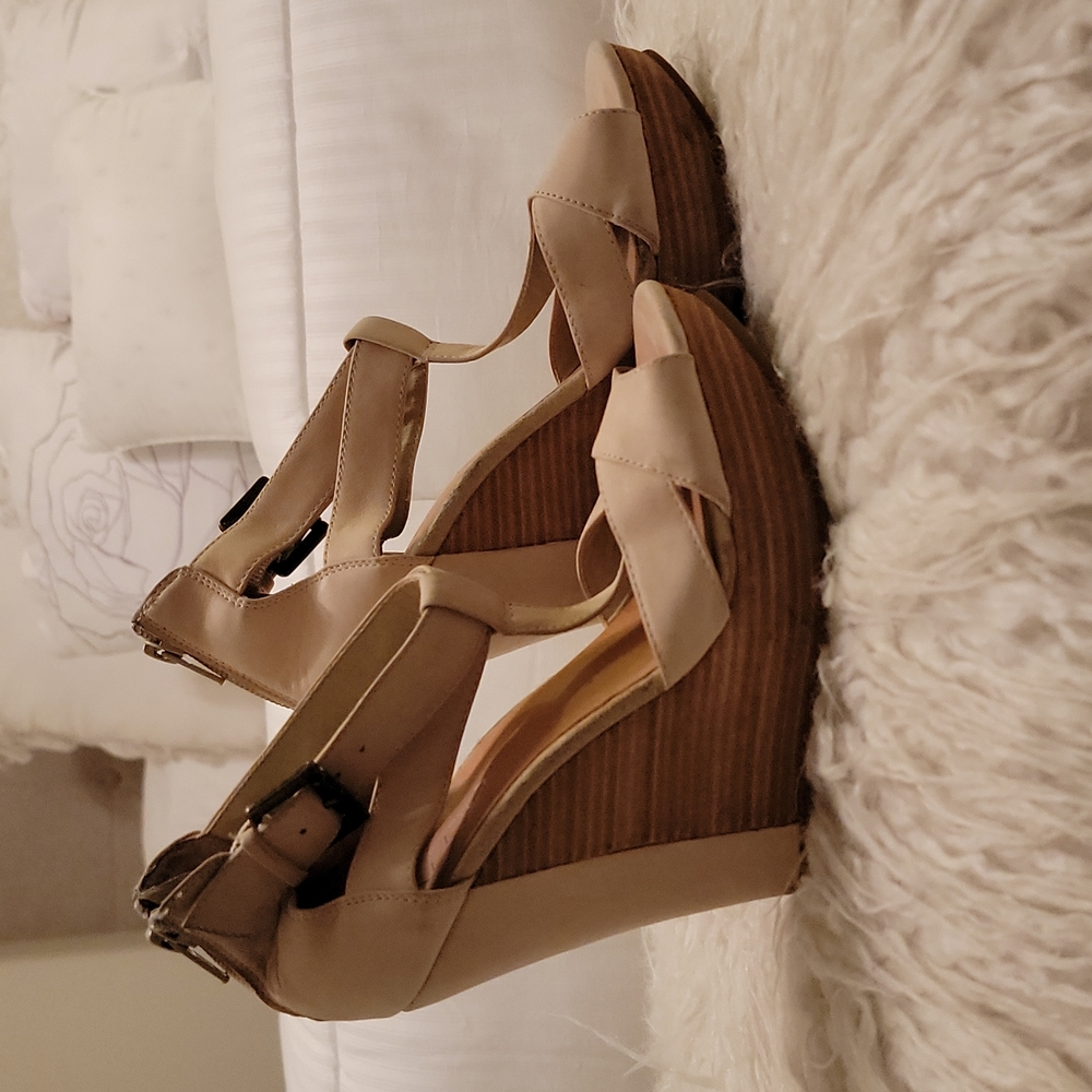 Aldo Tan Wedges